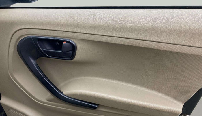 2021 Mahindra BOLERO NEO N 4, Diesel, Manual, 51,533 km, Driver Side Door Panels Control
