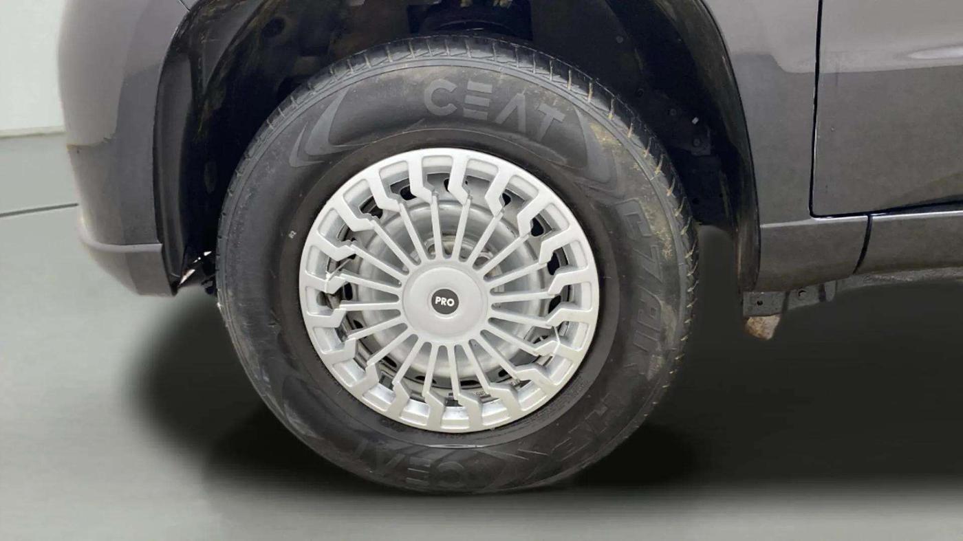 2021 Mahindra BOLERO NEO N 4, Diesel, Manual, 51,533 km, Left Front Wheel