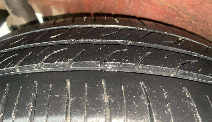 2014 Maruti Wagon R 1.0 VXI, Petrol, Manual, 77,196 km, Right Rear Tyre Tread