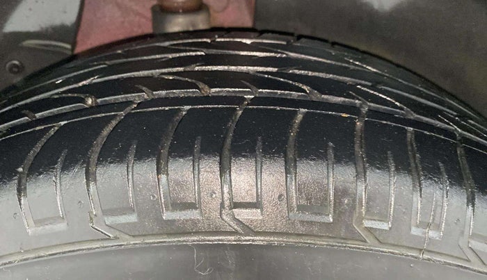 2018 Hyundai Creta SX AT 1.6 PETROL, Petrol, Automatic, 27,683 km, Right Rear Tyre Tread