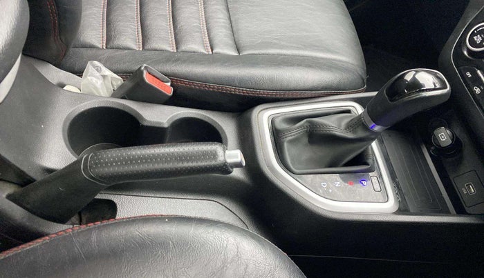 2018 Hyundai Creta SX AT 1.6 PETROL, Petrol, Automatic, 27,683 km, Gear Lever