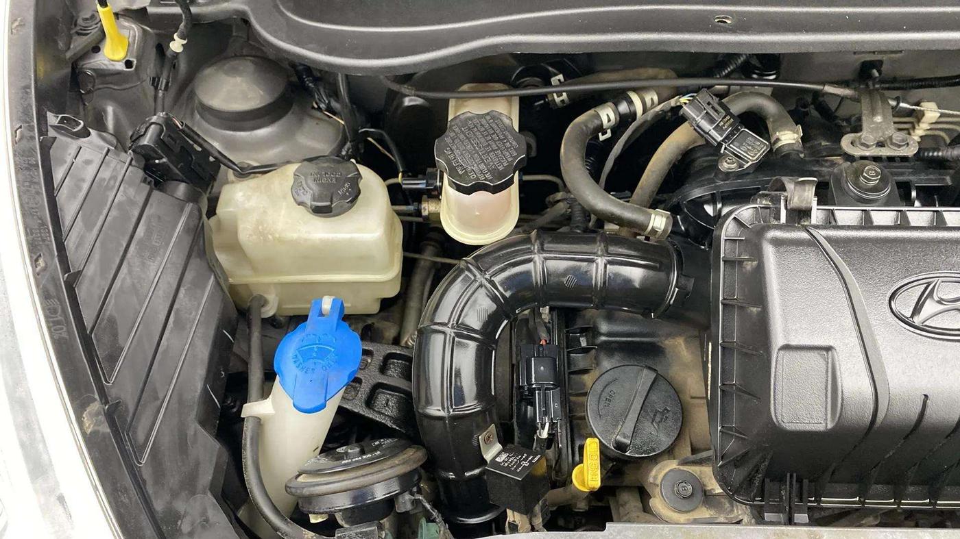 2018 Hyundai Eon ERA +, Petrol, Manual, 50,166 km, Engine View - Right