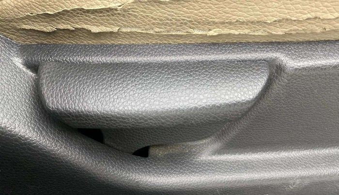 2018 Hyundai Eon ERA +, Petrol, Manual, 49,030 km, Driver Side Adjustment Panel