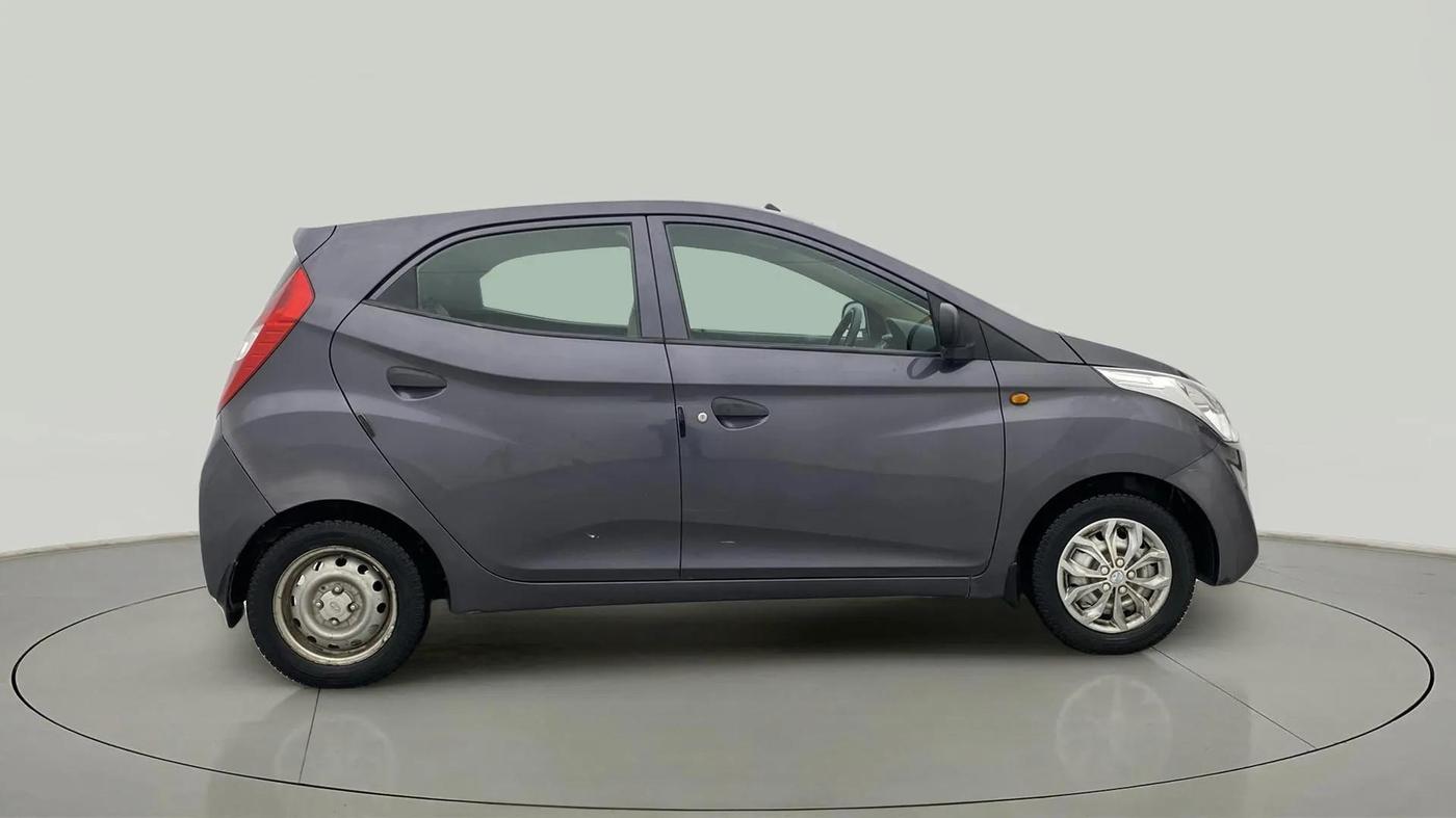 2018 Hyundai Eon ERA +, Petrol, Manual, 50,166 km, Right Side View
