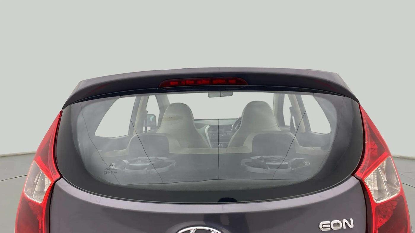 2018 Hyundai Eon ERA +, Petrol, Manual, 50,166 km, Rear Windshield