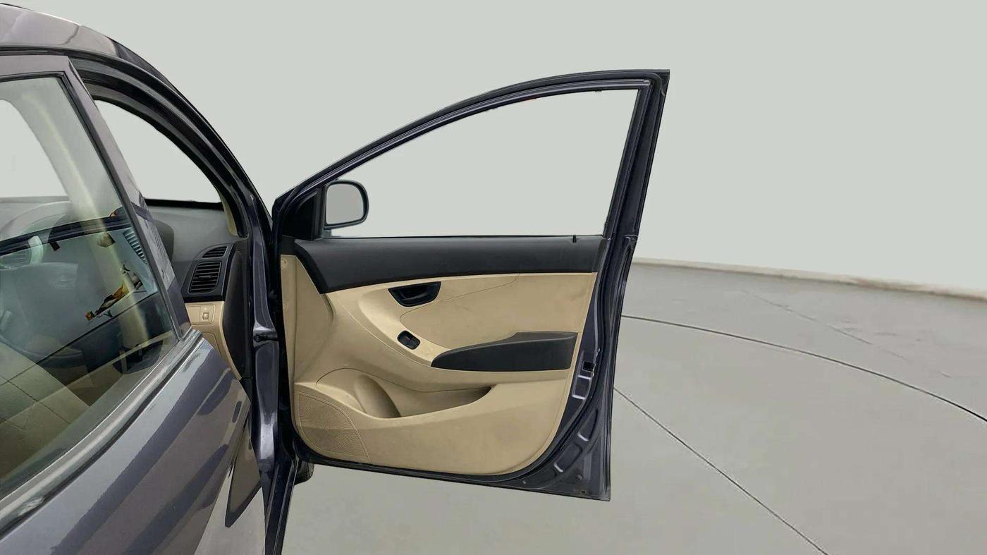 2018 Hyundai Eon ERA +, Petrol, Manual, 50,166 km, RHS Front Door