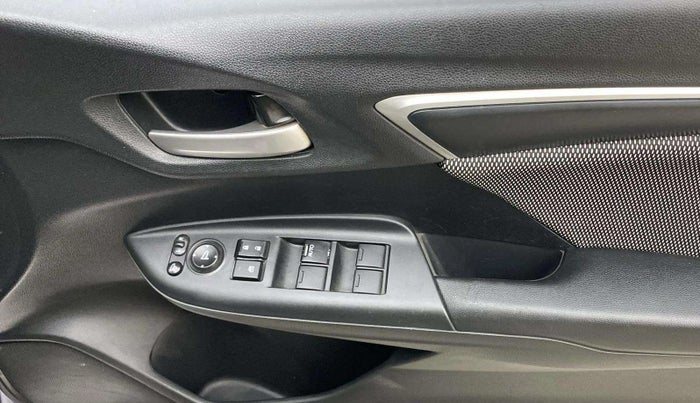 2019 Honda WR-V 1.2L I-VTEC VX MT, Petrol, Manual, 49,643 km, Driver Side Door Panels Control