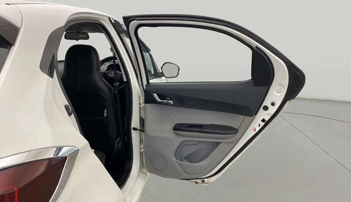 2021 Tata Tiago XZ PLUS PETROL, Petrol, Manual, 17,170 km, RHS Rear Door