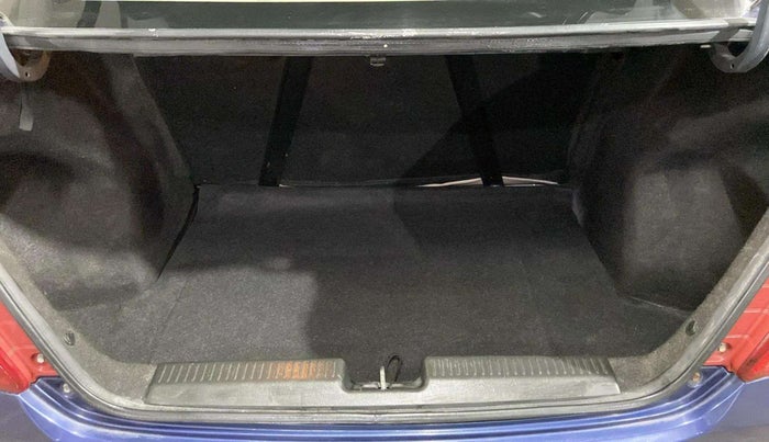 2017 Maruti Dzire VXI AMT, Petrol, Automatic, 76,803 km, Boot Inside