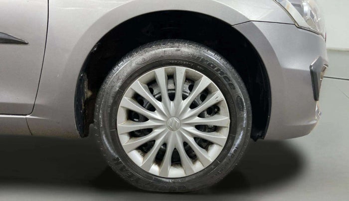 2016 Maruti Ciaz VXI, Petrol, Manual, 23,842 km, Right Front Wheel