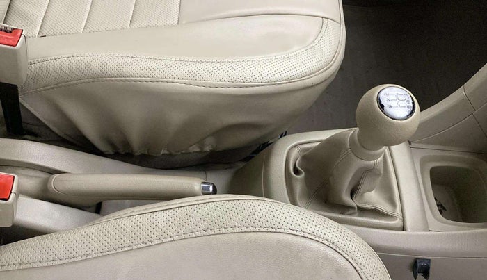2014 Maruti Ertiga VXI, Petrol, Manual, 53,225 km, Gear Lever