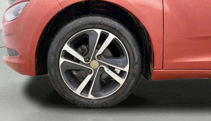 2021 Tata ALTROZ XZ DIESEL, Diesel, Manual, 37,003 km, Left Front Wheel
