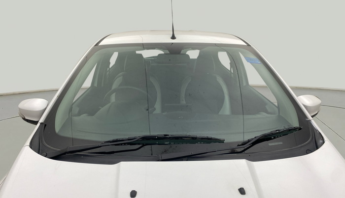 2019 Ford New Figo TITANIUM 1.2 PETROL MT, Petrol, Manual, 38,295 km, Front Windshield