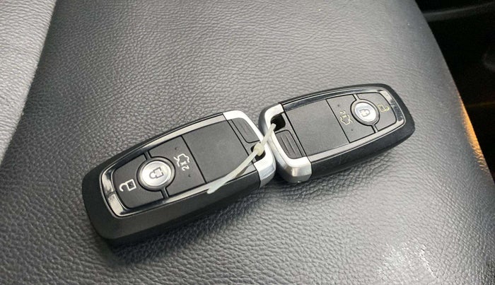 2019 Ford New Figo TITANIUM 1.2 PETROL MT, Petrol, Manual, 38,295 km, Key Close Up