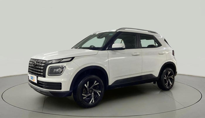 2022 Hyundai VENUE SX 1.2 PETROL, Petrol, Manual, 26,560 km, Left Front Diagonal