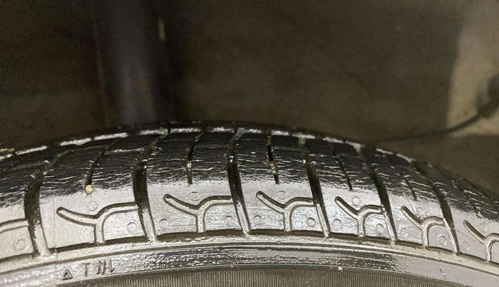 2020 Hyundai NEW SANTRO SPORTZ CNG, CNG, Manual, 36,676 km, Right Rear Tyre Tread