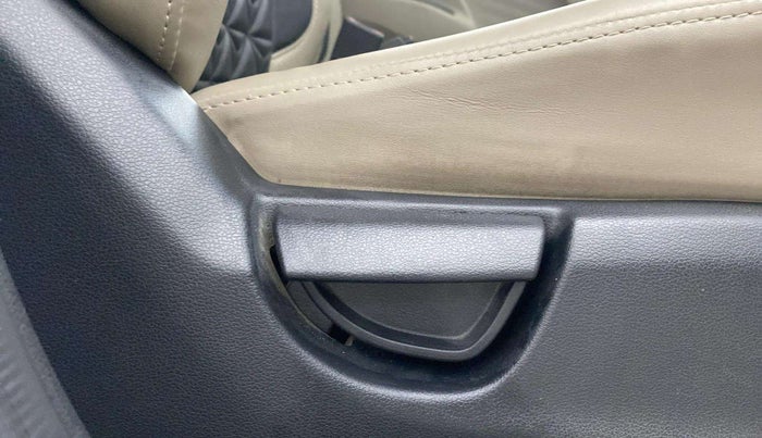 2020 Hyundai NEW SANTRO SPORTZ CNG, CNG, Manual, 36,676 km, Driver Side Adjustment Panel