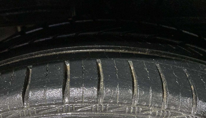 2020 Toyota YARIS G CVT, Petrol, Automatic, 27,597 km, Right Rear Tyre Tread