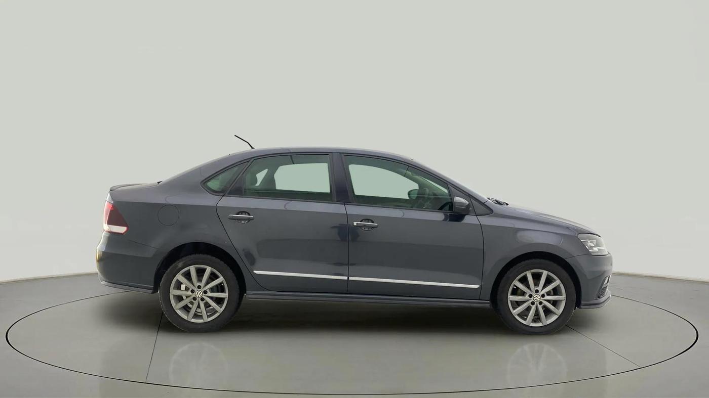 2021 Volkswagen Vento HIGHLINE PLUS 1.0L TSI AT, Petrol, Automatic, 88,513 km, Right Side View