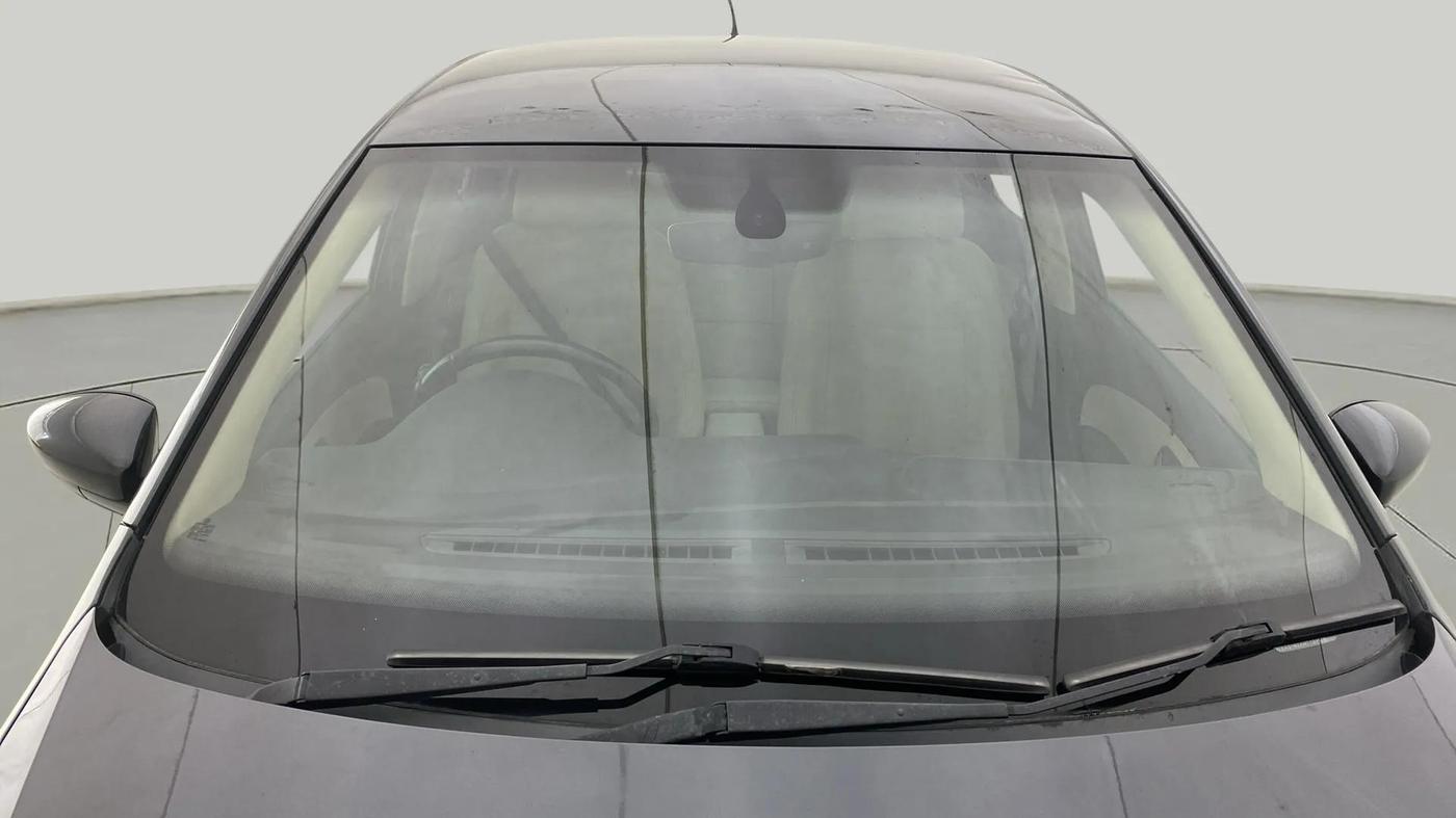 2021 Volkswagen Vento HIGHLINE PLUS 1.0L TSI AT, Petrol, Automatic, 88,513 km, Front Windshield