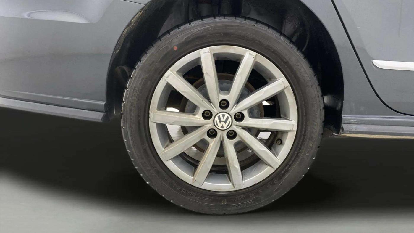 2021 Volkswagen Vento HIGHLINE PLUS 1.0L TSI AT, Petrol, Automatic, 88,513 km, Right Rear Wheel