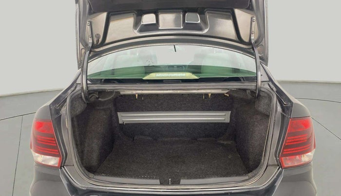 2021 Volkswagen Vento HIGHLINE PLUS 1.0L TSI AT, Petrol, Automatic, 88,284 km, Boot Open Zoomed View