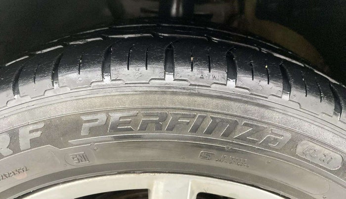 2021 Volkswagen Vento HIGHLINE PLUS 1.0L TSI AT, Petrol, Automatic, 88,284 km, Left Front Tyre Tread
