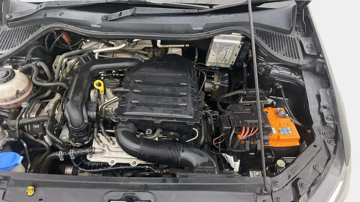2021 Volkswagen Vento HIGHLINE PLUS 1.0L TSI AT, Petrol, Automatic, 88,513 km, Engine View - Left