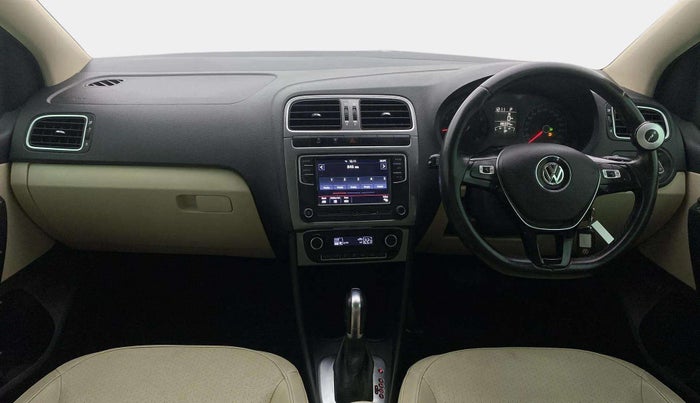 2021 Volkswagen Vento HIGHLINE PLUS 1.0L TSI AT, Petrol, Automatic, 88,284 km, Dashboard