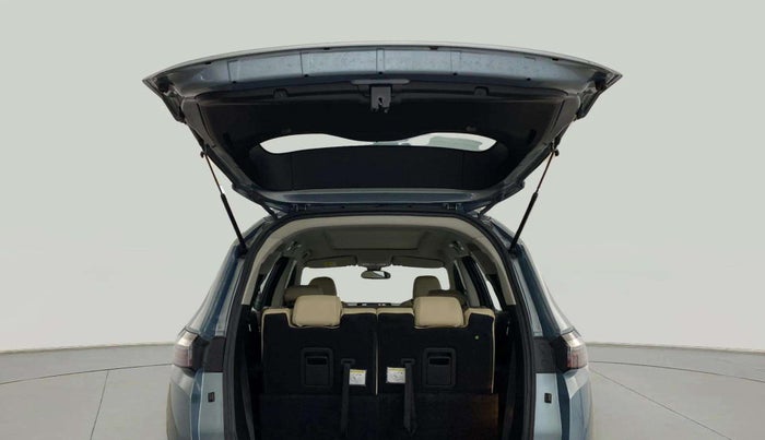2021 Tata Safari XZA PLUS, Diesel, Automatic, 16,487 km, Boot Door Open