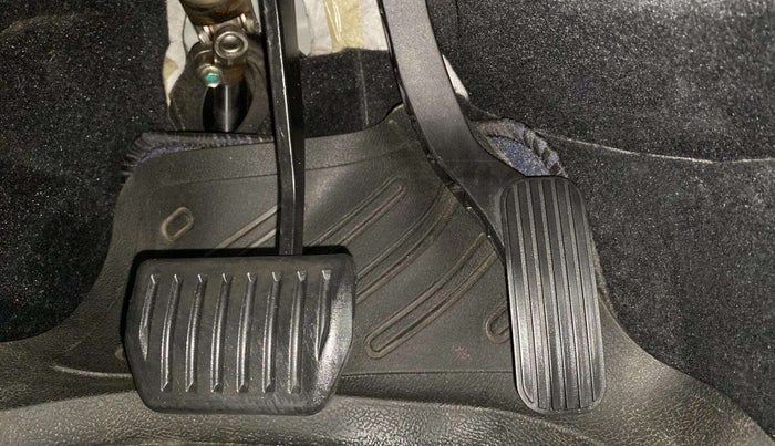 2021 Tata Safari XZA PLUS, Diesel, Automatic, 16,487 km, Pedals
