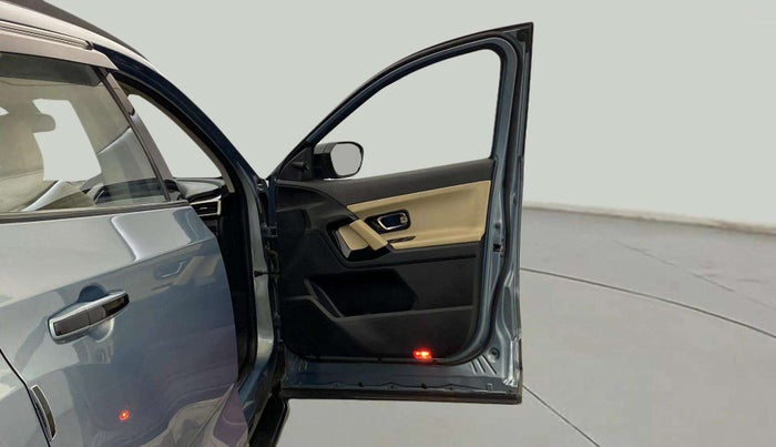 2021 Tata Safari XZA PLUS, Diesel, Automatic, 16,487 km, RHS Front Door