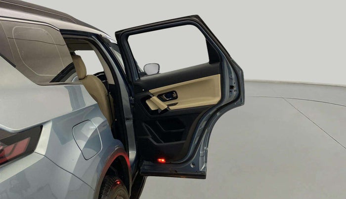 2021 Tata Safari XZA PLUS, Diesel, Automatic, 16,487 km, RHS Rear Door