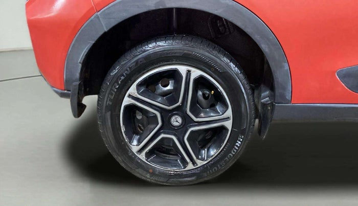 2020 Tata NEXON XM PETROL, CNG, Manual, 90,432 km, Right Rear Wheel