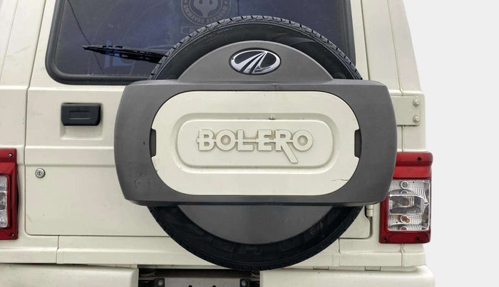 2020 Mahindra Bolero B6 (O), Diesel, Manual, 33,642 km, Spare Tyre