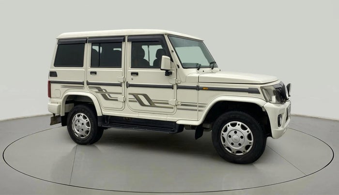 2020 Mahindra Bolero B6 (O), Diesel, Manual, 33,642 km, Right Front Diagonal