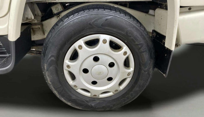 2020 Mahindra Bolero B6 (O), Diesel, Manual, 33,642 km, Left Rear Wheel