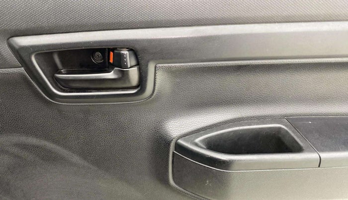 2022 Maruti S PRESSO VXI+, Petrol, Manual, 19,443 km, Driver Side Door Panels Control