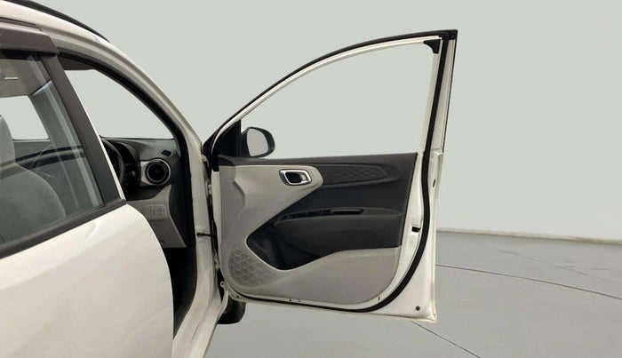 2022 Hyundai GRAND I10 NIOS SPORTZ 1.2 KAPPA VTVT CNG, CNG, Manual, 73,640 km, RHS Front Door