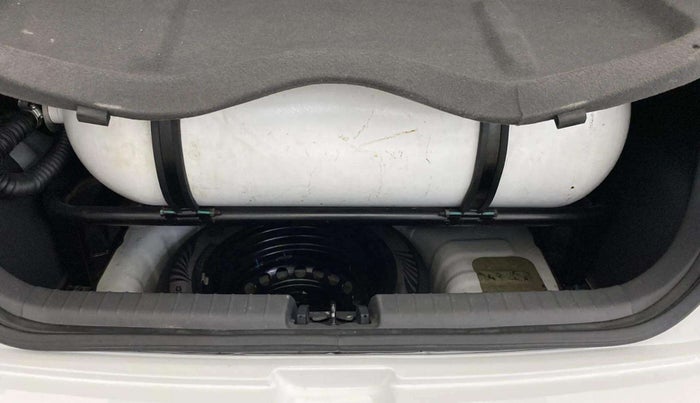 2022 Hyundai GRAND I10 NIOS SPORTZ 1.2 KAPPA VTVT CNG, CNG, Manual, 73,640 km, Boot Inside
