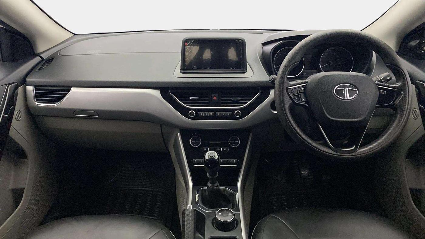 2019 Tata NEXON XZ PETROL, Petrol, Manual, 73,264 km, Dashboard