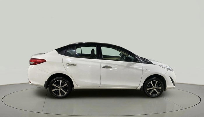 2020 Toyota YARIS J CVT, Petrol, Automatic, 35,250 km, Right Side View
