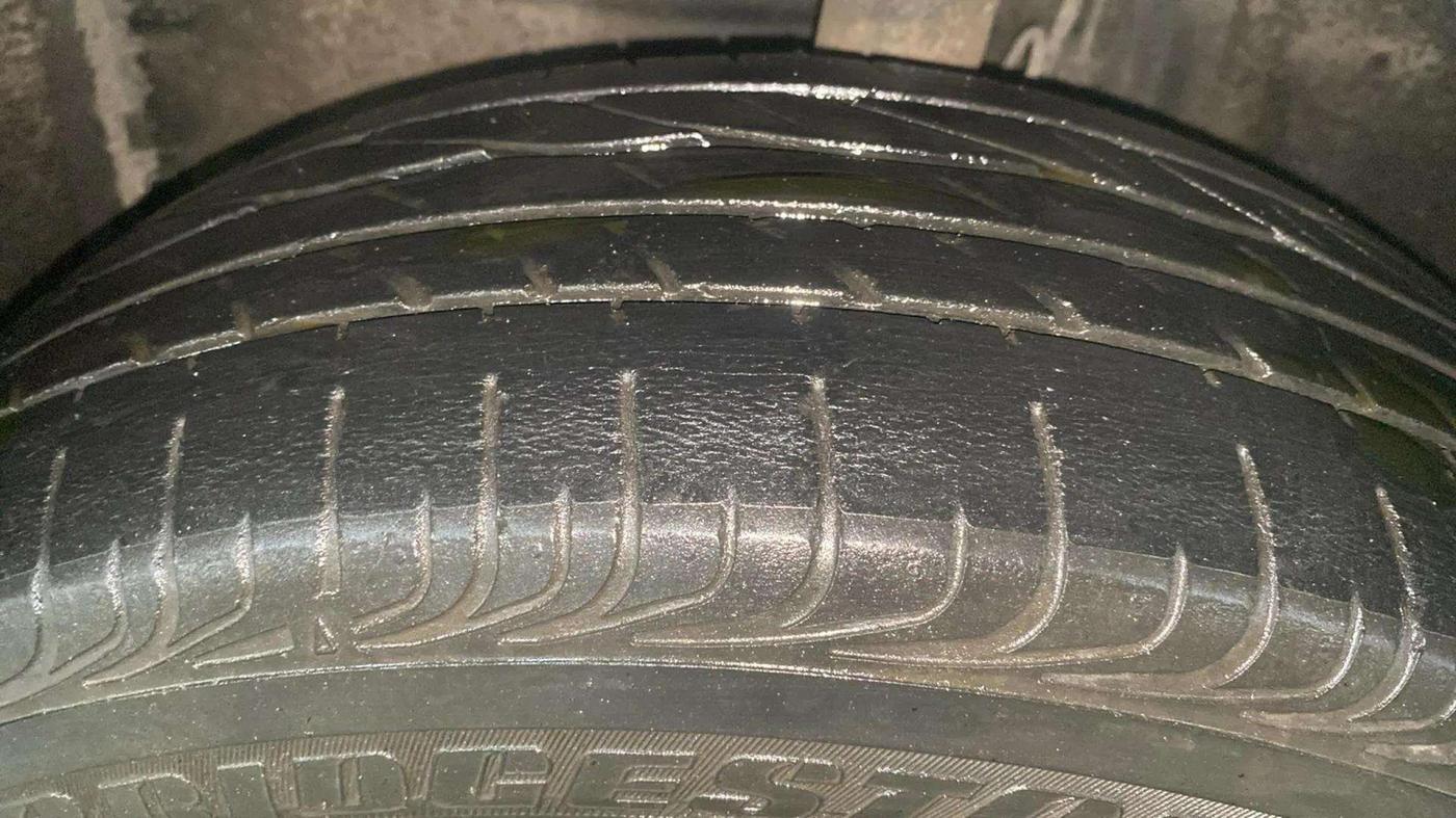 2020 Toyota YARIS J CVT, Petrol, Automatic, 35,250 km, Left Front Tyre Tread