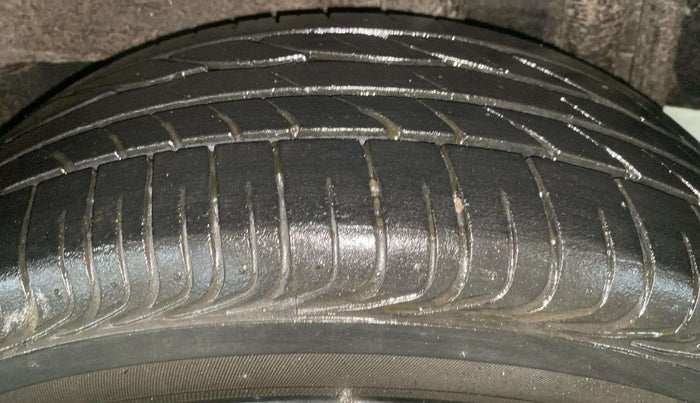 2020 Toyota YARIS J CVT, Petrol, Automatic, 35,250 km, Left Rear Tyre Tread