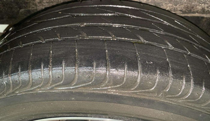 2020 Toyota YARIS J CVT, Petrol, Automatic, 35,250 km, Right Rear Tyre Tread
