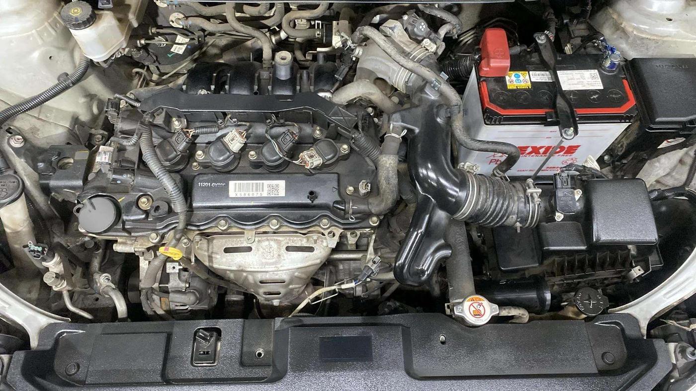 2020 Toyota YARIS J CVT, Petrol, Automatic, 35,250 km, Engine View