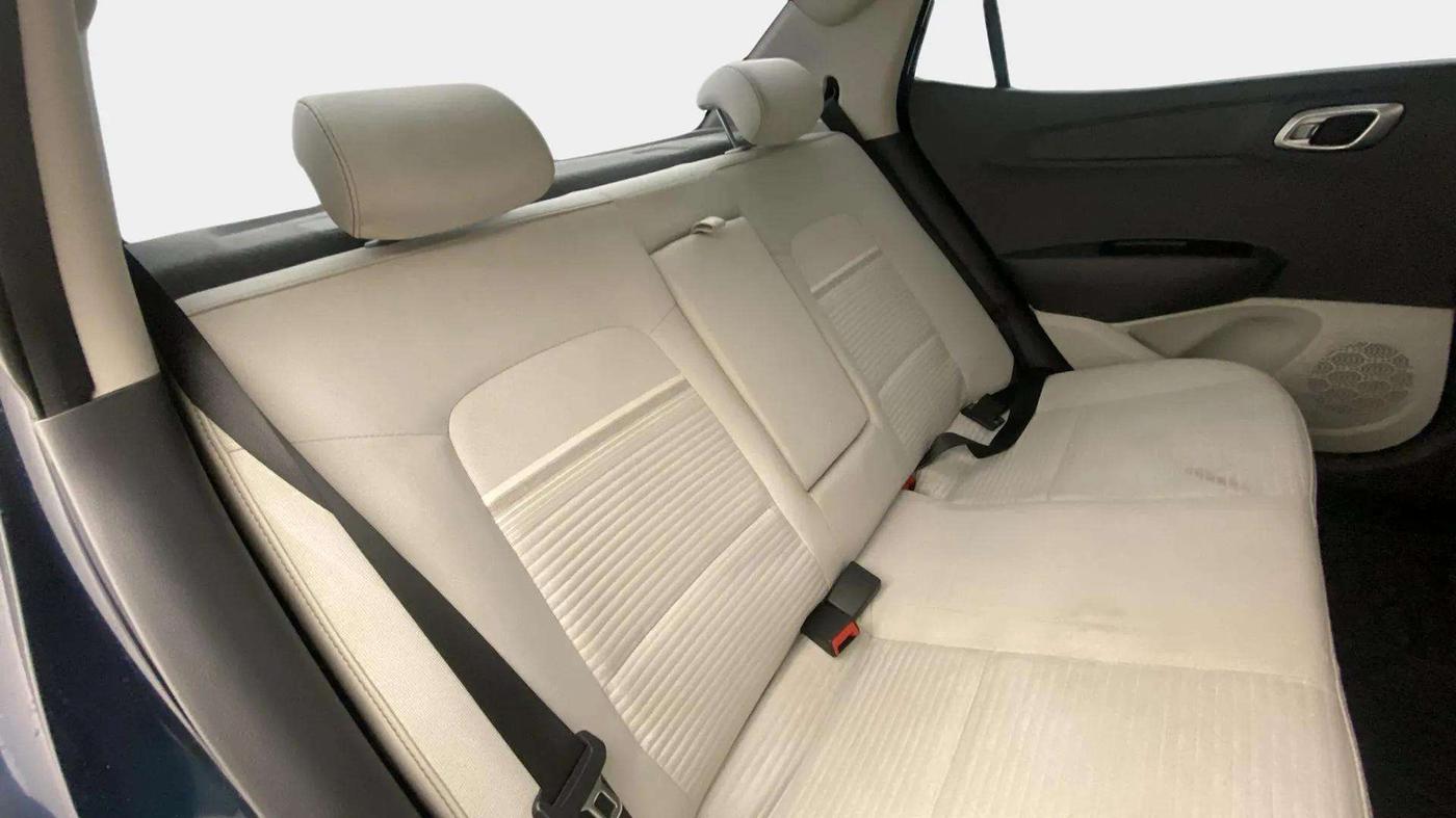 2023 Hyundai AURA SX 1.2 CNG, CNG, Manual, 16,149 km, Right Side Rear Door Cabin