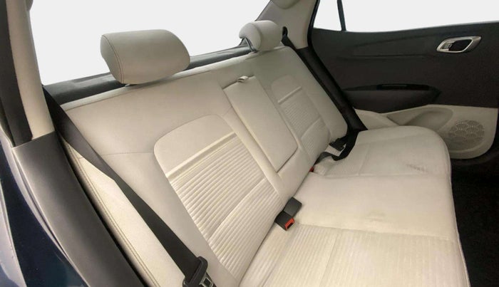 2023 Hyundai AURA SX 1.2 CNG, CNG, Manual, 16,149 km, Right Side Rear Door Cabin