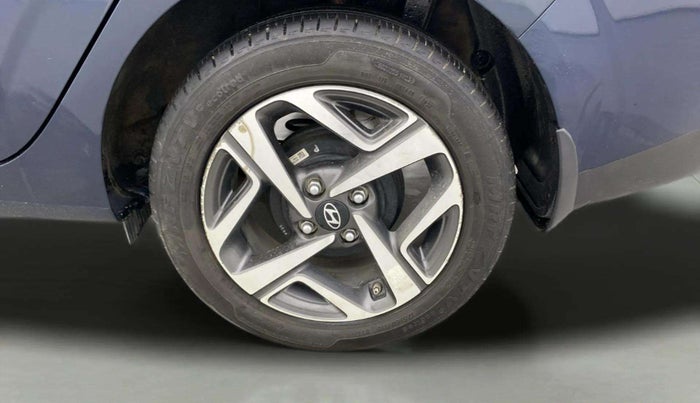 2023 Hyundai AURA SX 1.2 CNG, CNG, Manual, 16,149 km, Left Rear Wheel