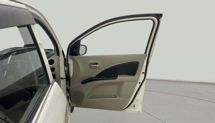 2014 Maruti Celerio VXI, CNG, Manual, 67,309 km, RHS Front Door